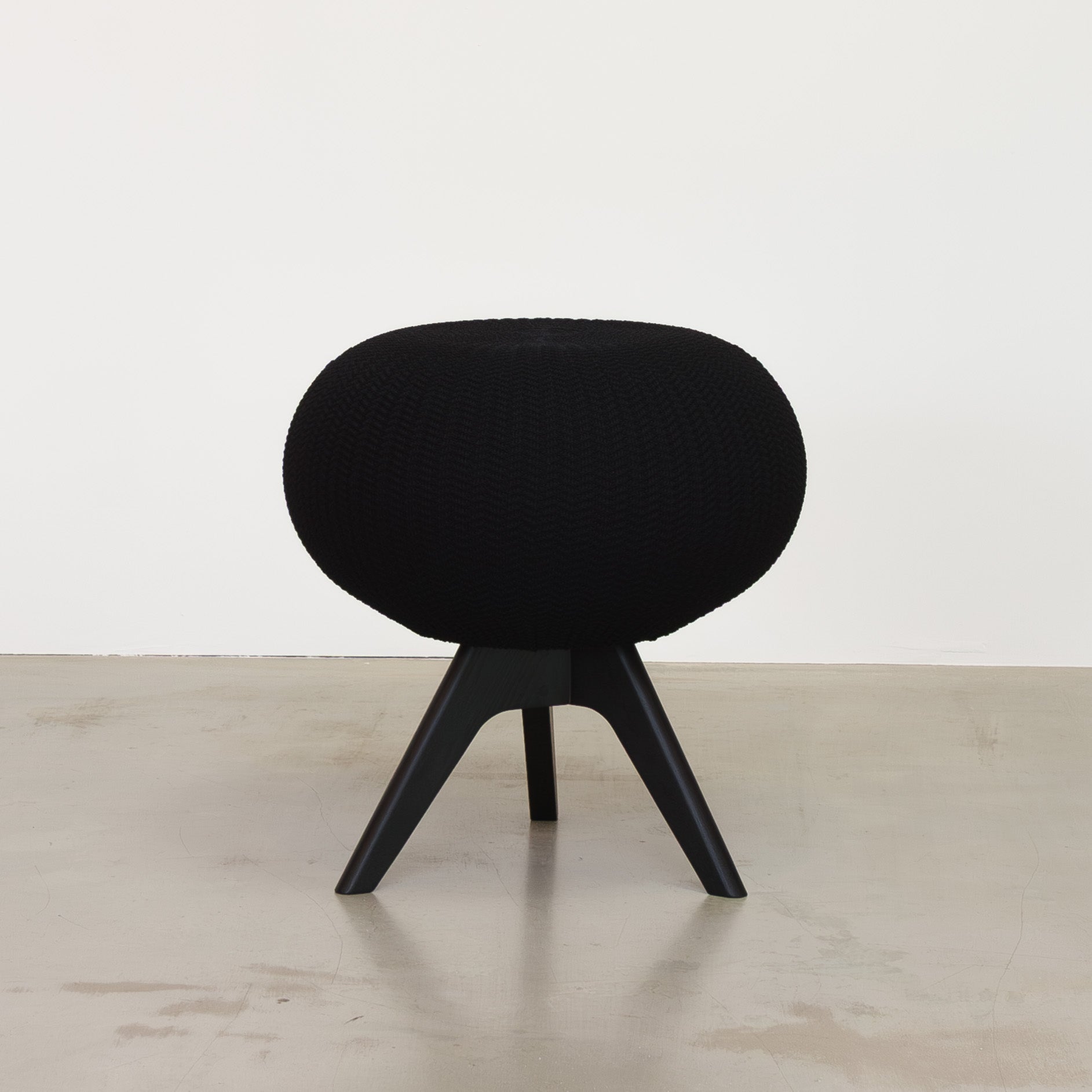 【PUFFBO 新色】 ブラック×ブラック(SMALL/LARGE)