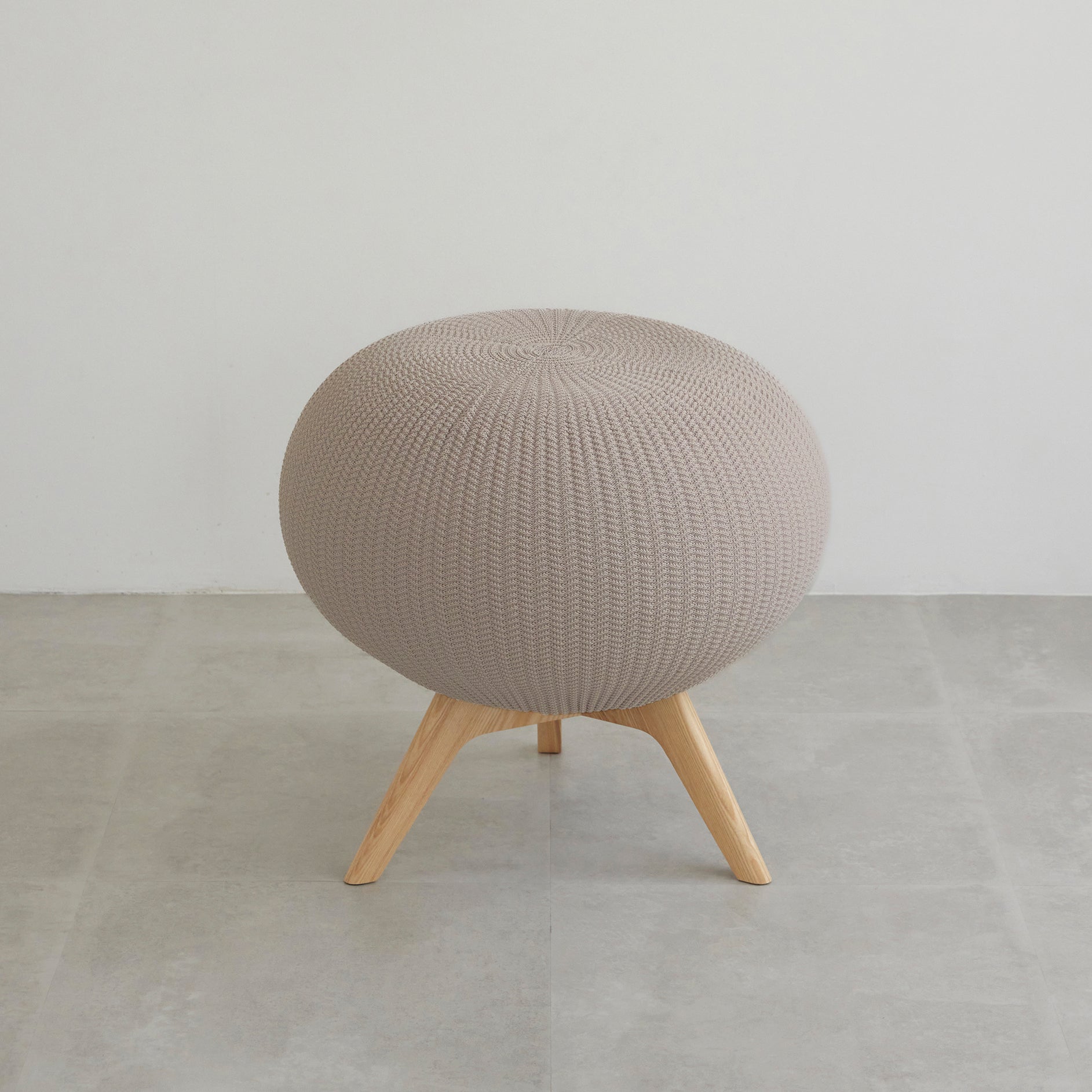 CRES ISLA スツール　10.7万　展示品　オットマン　φ500　クレス CRES ISLA スツール 10.7万 展示品 オットマン φ500 クレス